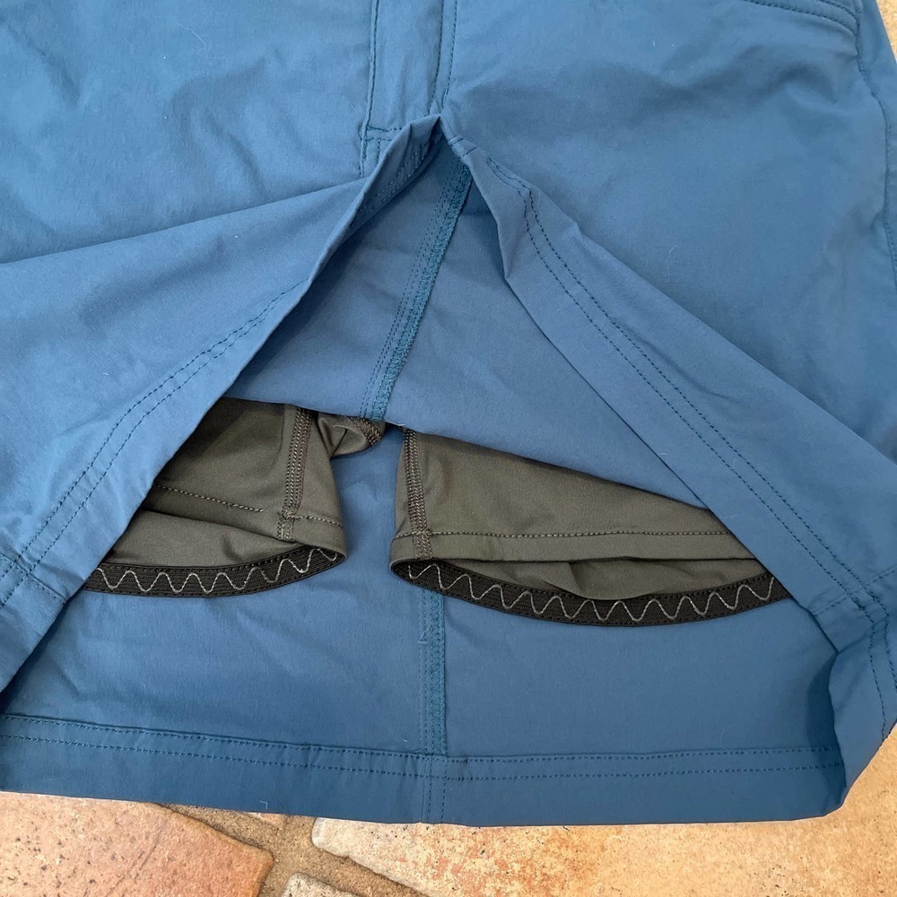 Eddie Bauer all-terrain Skort - Picture 2 of 4